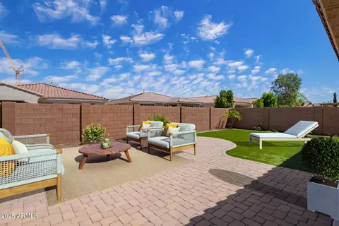 Exterior - 9764 E Radioactive Dr, Mesa, AZ 85212 photo 2 of 10