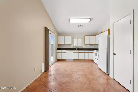 1945 W Renaissance Ave, Apache Junction, AZ 85120 photo 8