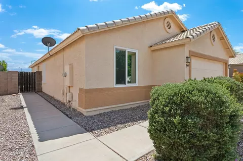 1945 W Renaissance Ave, Apache Junction, AZ 85120 photo 4