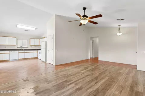 1945 W Renaissance Ave, Apache Junction, AZ 85120 photo 7