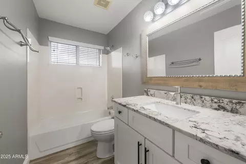 Bath - 4226 E Stanford Ave, Gilbert, AZ 85234 photo 4 of 4