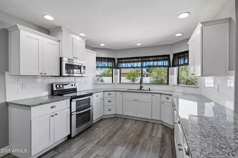 Kitchen - 3822 E Florian Ave, Mesa, AZ 85206 photo 1 of 2