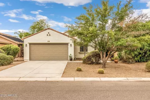 1375 W Belmont Red Trl, San Tan Valley, AZ 85143