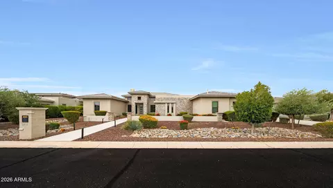 2735 E Kingbird Dr, Gilbert, AZ 85297