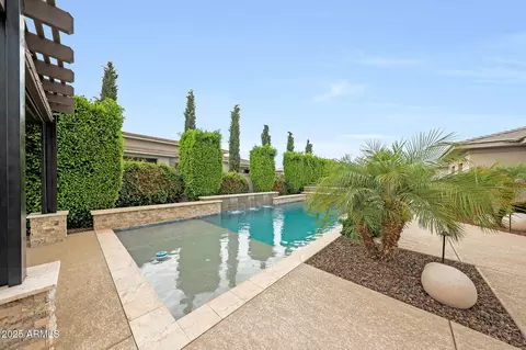 Exterior - 2735 E Kingbird Dr, Gilbert, AZ 85297 photo 2 of 12
