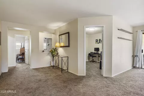 Entry Way - 10923 E Flower Ave, Mesa, AZ 85208 photo 2 of 3