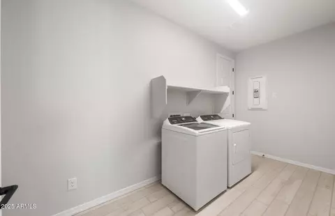 13530 W Copperleaf Ln, Peoria, AZ 85383 photo 5