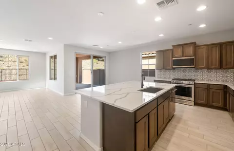 13530 W Copperleaf Ln, Peoria, AZ 85383 photo 8