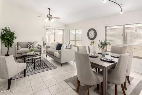 280 W Sheffield Ave, Gilbert, AZ 85233