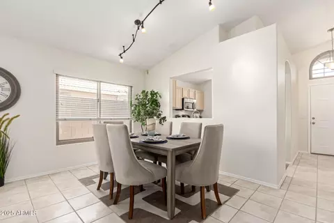 280 W Sheffield Ave, Gilbert, AZ 85233 photo 10