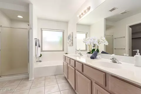280 W Sheffield Ave, Gilbert, AZ 85233 photo 21