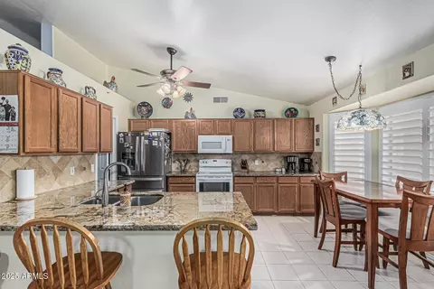 Kitchen - 3059 E Tyson Ct, Gilbert, AZ 85295 photo 2 of 3