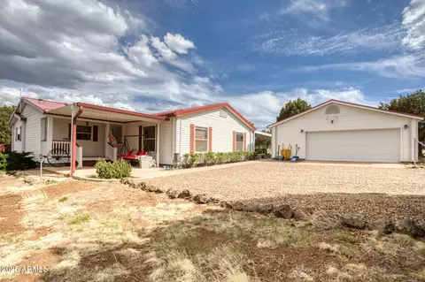 842 Vernon County Rd, Vernon, AZ 85940