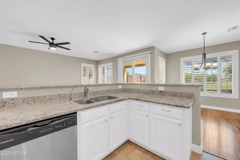 Kitchen - 3565 E Meadowview Dr, Gilbert, AZ 85298 photo 1 of 3