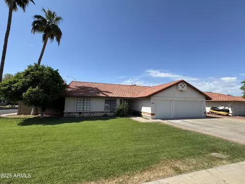 5709 E Fox St, Mesa, AZ 85205 photo 2