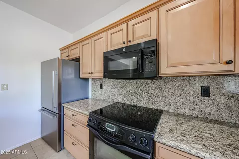 2222 E Gretta Pl, Phoenix, AZ 85022 photo 8