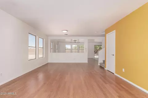 304 E Beth Dr, Phoenix, AZ 85042 photo 9