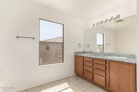 304 E Beth Dr, Phoenix, AZ 85042 photo 24