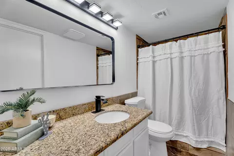607 E Holmes Ave, Mesa, AZ 85204 photo 13