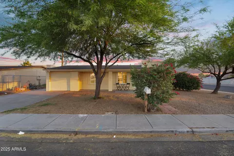 607 E Holmes Ave, Mesa, AZ 85204