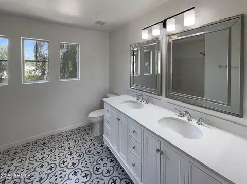 4005 W Carter Rd, Phoenix, AZ 85041 photo 7