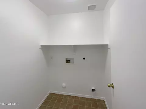 4005 W Carter Rd, Phoenix, AZ 85041 photo 15
