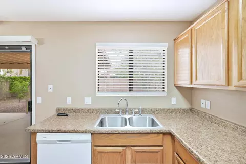 2112 E Donald Dr, Phoenix, AZ 85024 photo 10