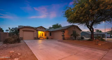 15245 W Crocus Dr, Surprise, AZ 85379