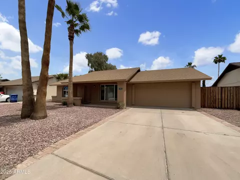 1913 N Verano Way, Chandler, AZ 85224