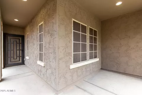 Entry Way - 7342 S Debra Dr, Gilbert, AZ 85298 photo 1 of 8