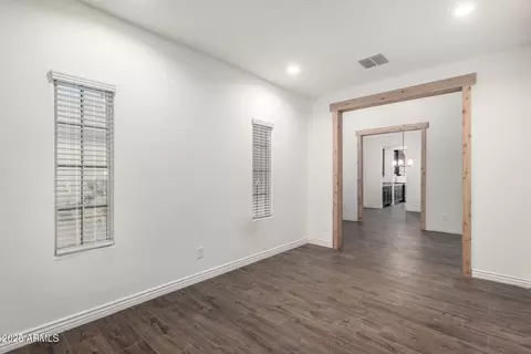 Entry Way - 7342 S Debra Dr, Gilbert, AZ 85298 photo 4 of 8