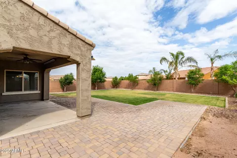 Exterior - 7342 S Debra Dr, Gilbert, AZ 85298 photo 5 of 7