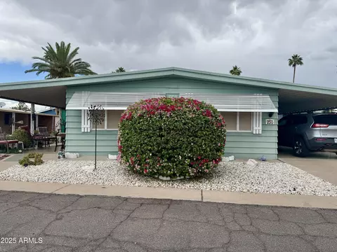 120 N Val Vista Dr #151, Mesa, AZ 85213