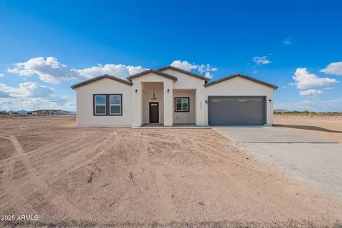 38132 W Solano Dr, Tonopah, AZ 85354