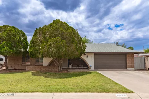 6869 E Flossmoor Ave, Mesa, AZ 85208