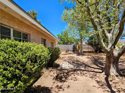 Exterior - 1374 S Naco Hwy, Bisbee, AZ 85603 photo 4 of 8
