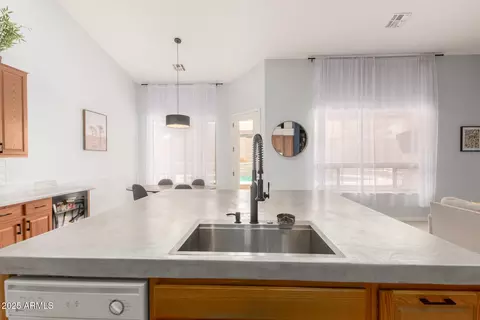 9548 E Grandview St, Mesa, AZ 85207 photo 11