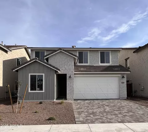 18183 W Larkspur Dr, Goodyear, AZ 85338