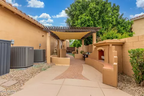 Exterior - 1022 W Calypso Ct, Gilbert, AZ 85233 photo 8 of 11