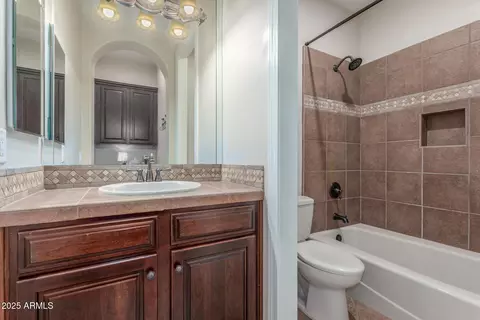 Bath - 1022 W Calypso Ct, Gilbert, AZ 85233 photo 4 of 6