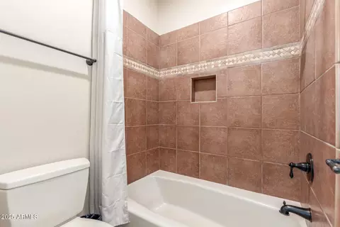 Bath - 1022 W Calypso Ct, Gilbert, AZ 85233 photo 6 of 6