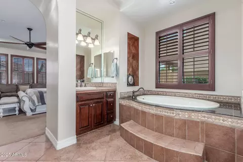 Bath - 1022 W Calypso Ct, Gilbert, AZ 85233 photo 2 of 6