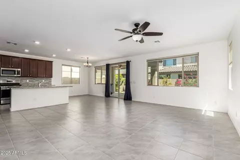 Living - 10050 E Texas Ave, Mesa, AZ 85212 photo 3 of 4