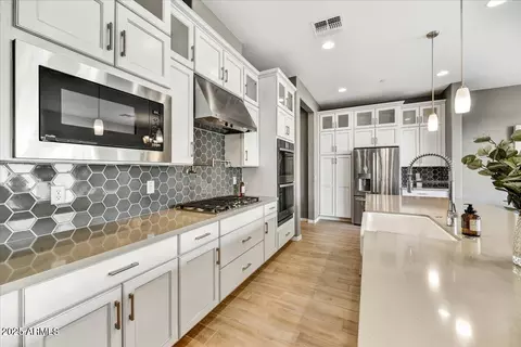 Kitchen - 25326 N 19th Dr, Phoenix, AZ 85085 photo 3 of 3