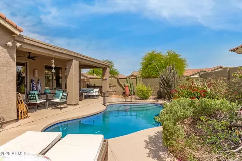 2586 W Shackleton Dr, Anthem, AZ 85086