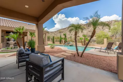 Exterior - 14841 S 6th Pl, Phoenix, AZ 85048 photo 10 of 11