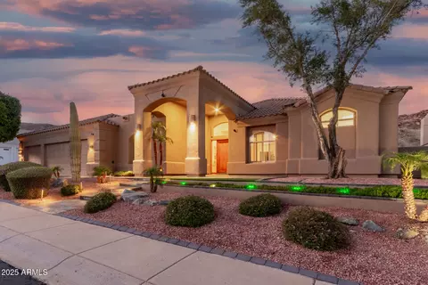 Exterior - 14841 S 6th Pl, Phoenix, AZ 85048 photo 3 of 11