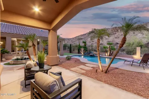 Exterior - 14841 S 6th Pl, Phoenix, AZ 85048 photo 2 of 11