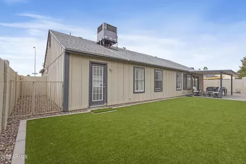 Exterior - 4632 E Kachina Trl, Phoenix, AZ 85044 photo 2 of 5
