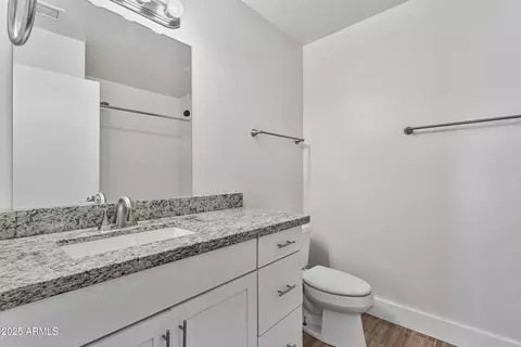 Bath - 4632 E Kachina Trl, Phoenix, AZ 85044 photo 3 of 4